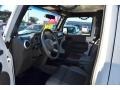 Stone White - Wrangler Unlimited Sahara 4x4 Photo No. 16