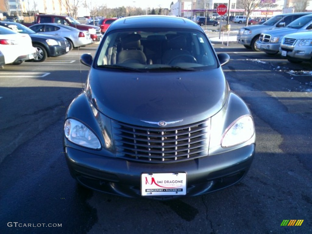 2003 PT Cruiser Limited - Onyx Green Pearl / Dark Slate Gray photo #2