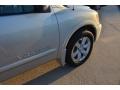 Radiant Silver - Titan LE Crew Cab Photo No. 10