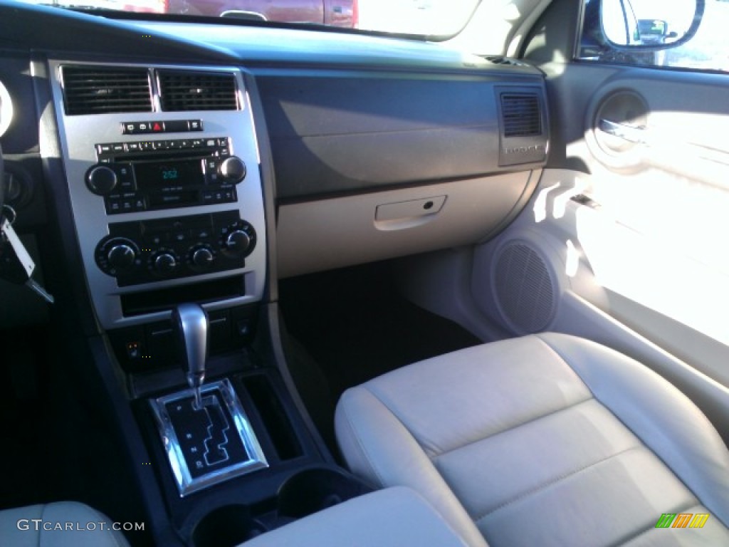 2007 Magnum SXT AWD - Steel Blue Metallic / Dark Slate Gray/Light Graystone photo #11