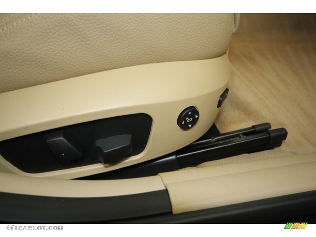 2011 3 Series 335i Sedan - Deep Sea Blue Metallic / Beige photo #36