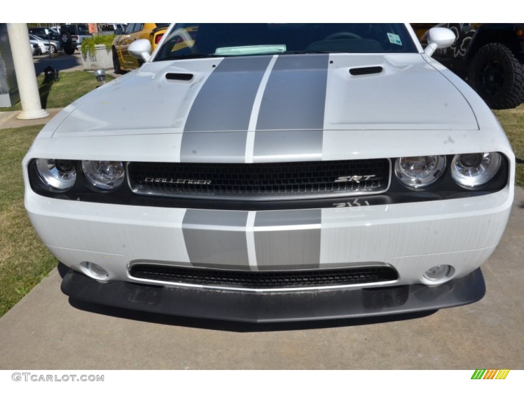 2013 Challenger SRT8 392 - Bright White / Dark Slate Gray photo #8