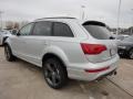 Ice Silver Metallic - Q7 3.0 S Line quattro Photo No. 4