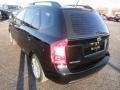 2009 Java Brown Kia Rondo LX  photo #20