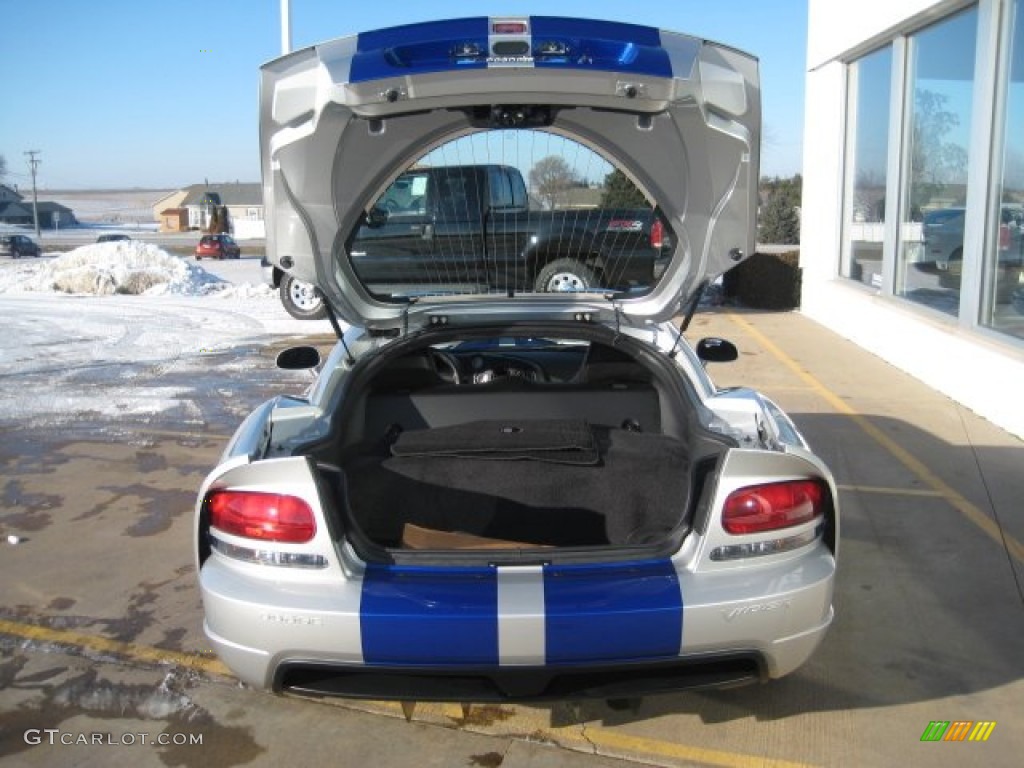 2010 Dodge Viper SRT10 Coupe Trunk Photos