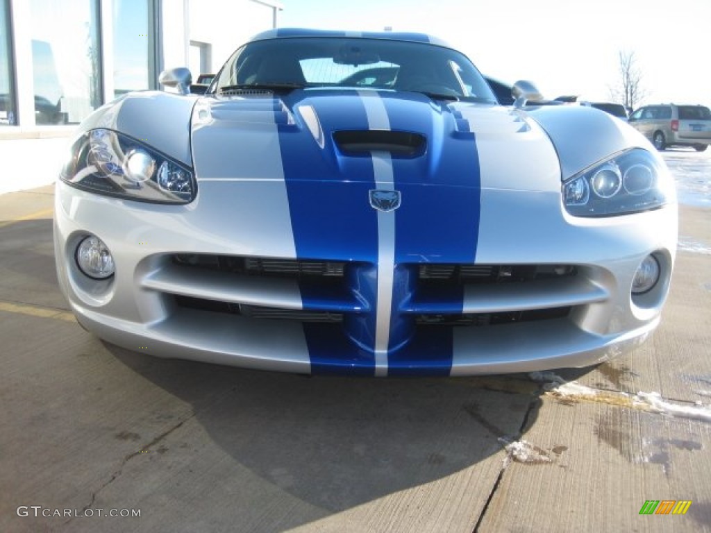 Bright Silver Metallic 2010 Dodge Viper SRT10 Coupe Exterior Photo #75501948