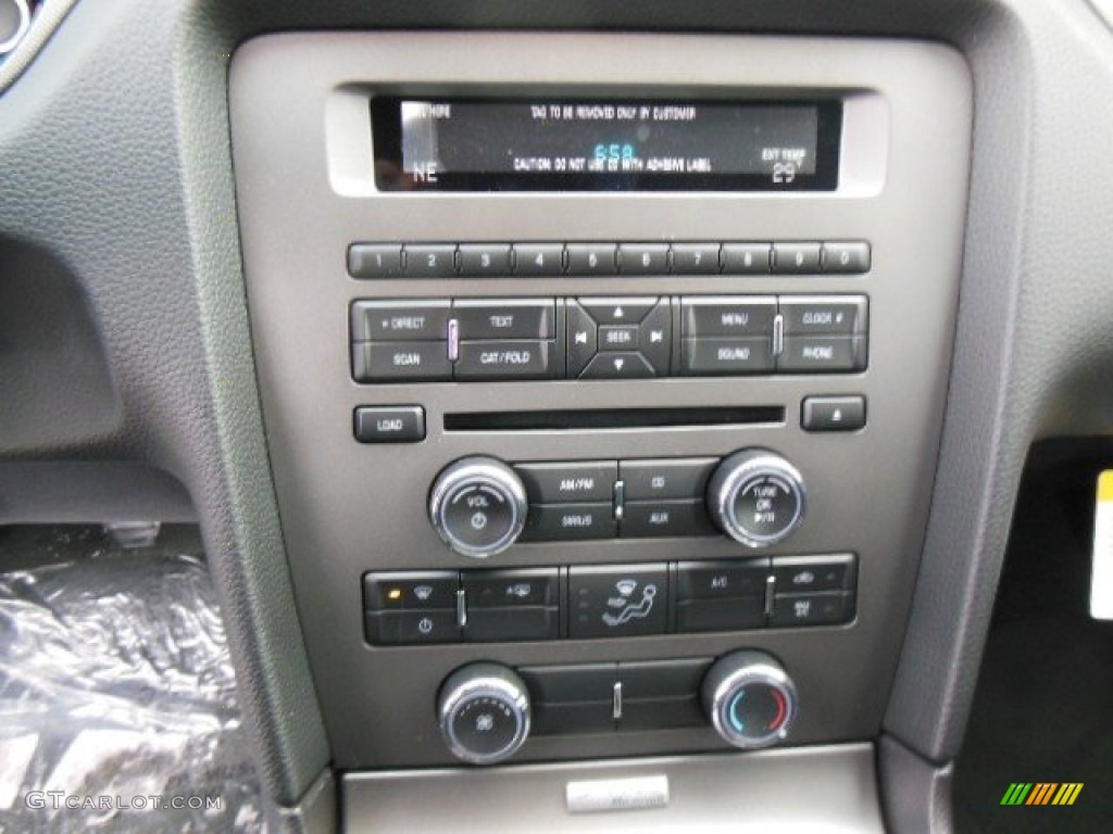 2013 Ford Mustang V6 Coupe Controls Photo #75505639