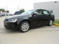 Black - Jetta SE Sedan Photo No. 3