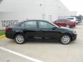 Black - Jetta SE Sedan Photo No. 8