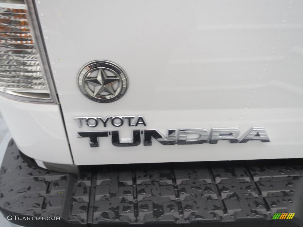 2013 Tundra Texas Edition CrewMax 4x4 - Super White / Black photo #17
