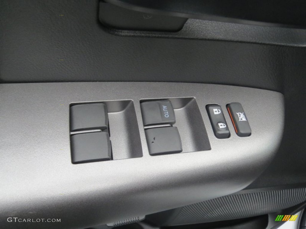 2013 Tundra Texas Edition CrewMax 4x4 - Super White / Black photo #24