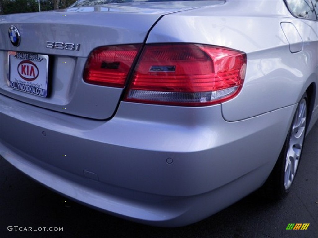 2009 3 Series 328i Coupe - Titanium Silver Metallic / Grey Dakota Leather photo #17