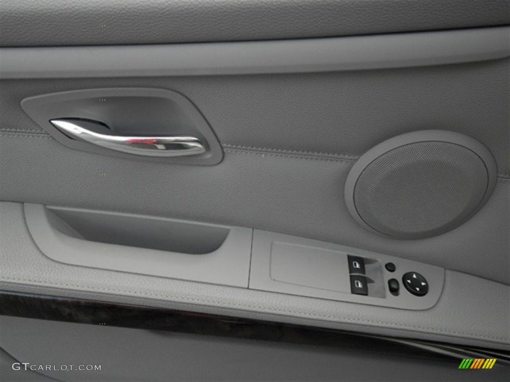 2009 3 Series 328i Coupe - Titanium Silver Metallic / Grey Dakota Leather photo #28