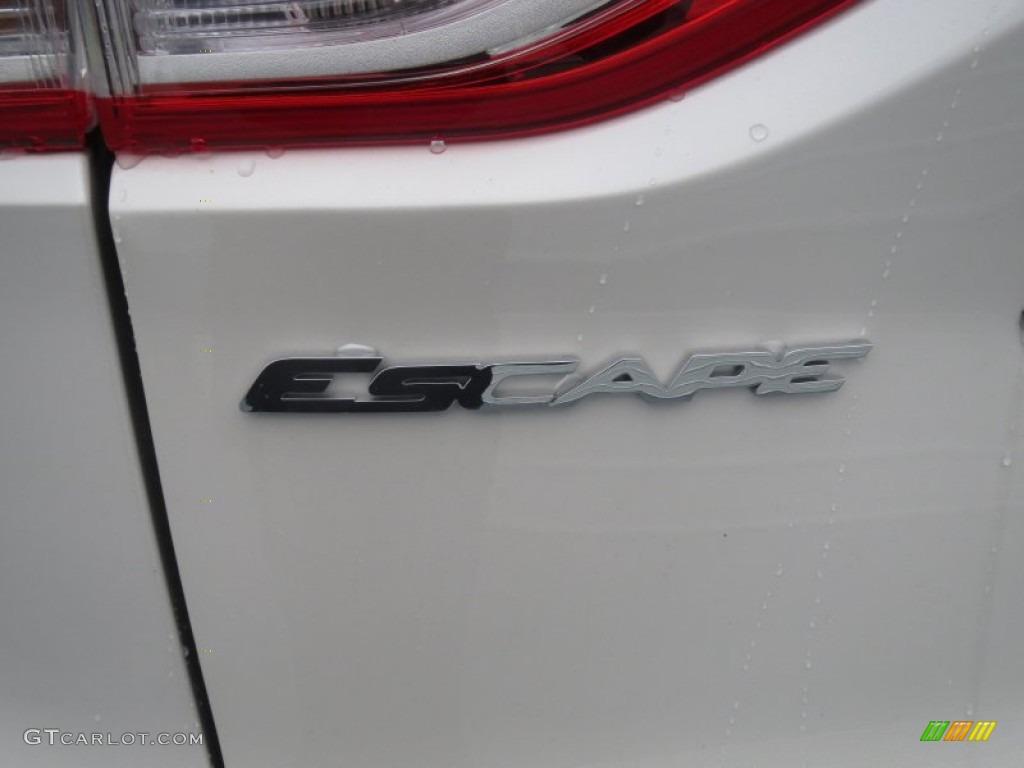 2013 Escape SE 1.6L EcoBoost - White Platinum Metallic Tri-Coat / Charcoal Black photo #12