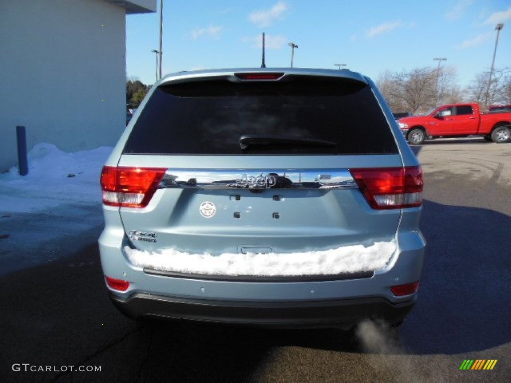 2013 Grand Cherokee Laredo X Package 4x4 - Winter Chill Pearl / Black photo #7