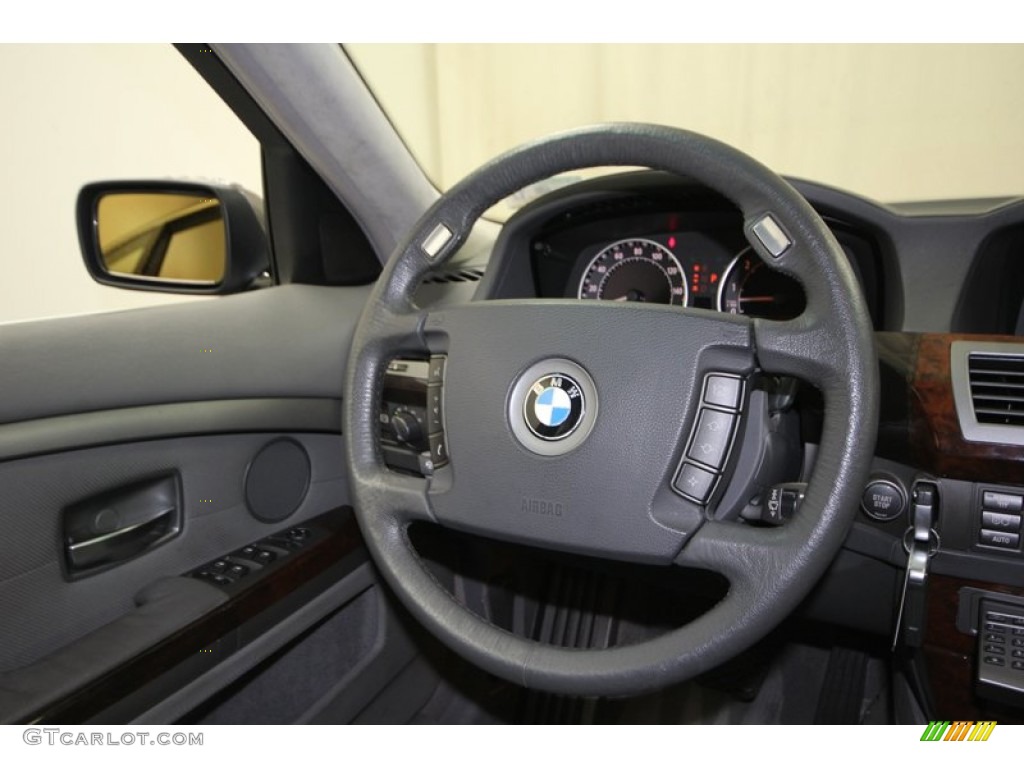 2003 BMW 7 Series 760Li Sedan Basalt Grey/Flannel Grey Steering Wheel Photo #75518030