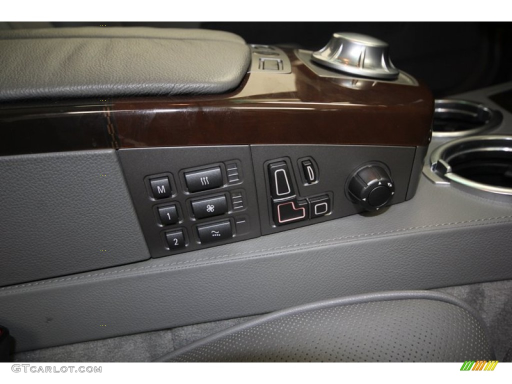 2003 BMW 7 Series 760Li Sedan Controls Photos