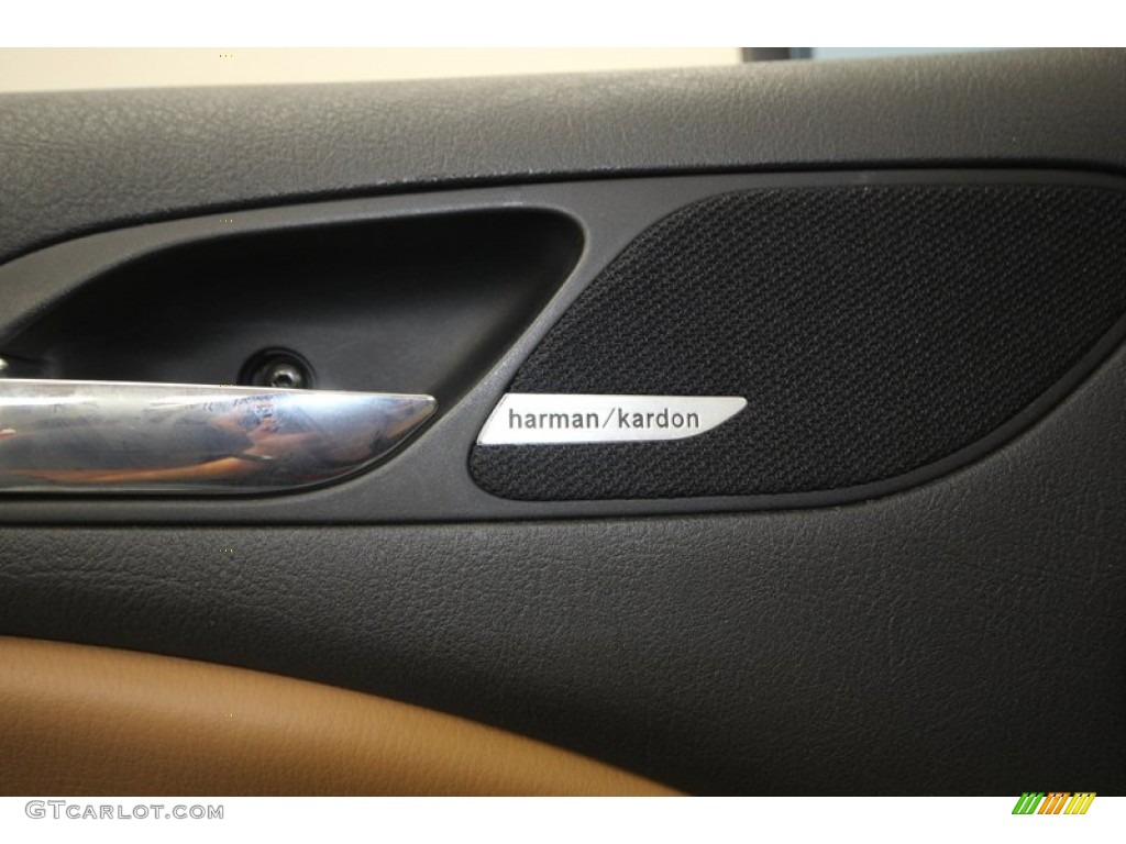 2002 BMW 3 Series 325i Coupe Audio System Photos