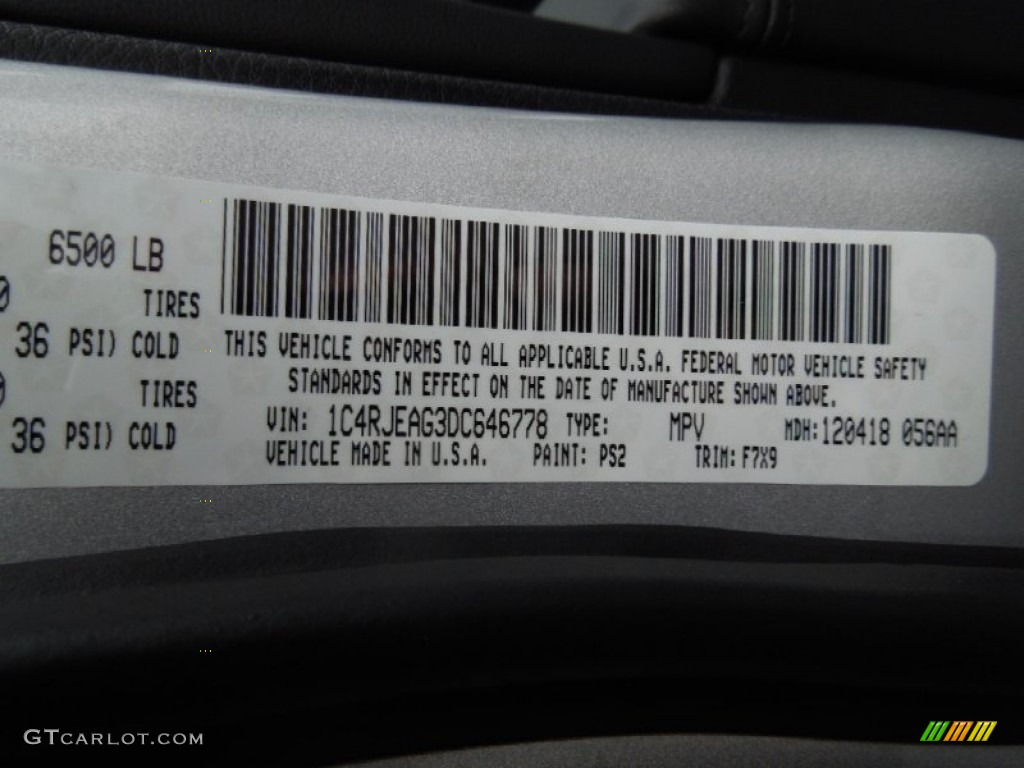 2013 Grand Cherokee Laredo - Bright Silver Metallic / Black photo #7