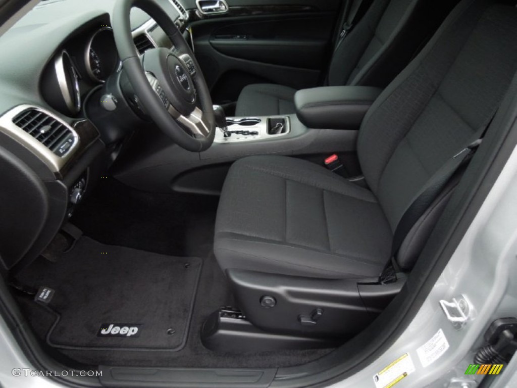 2013 Grand Cherokee Laredo - Bright Silver Metallic / Black photo #8