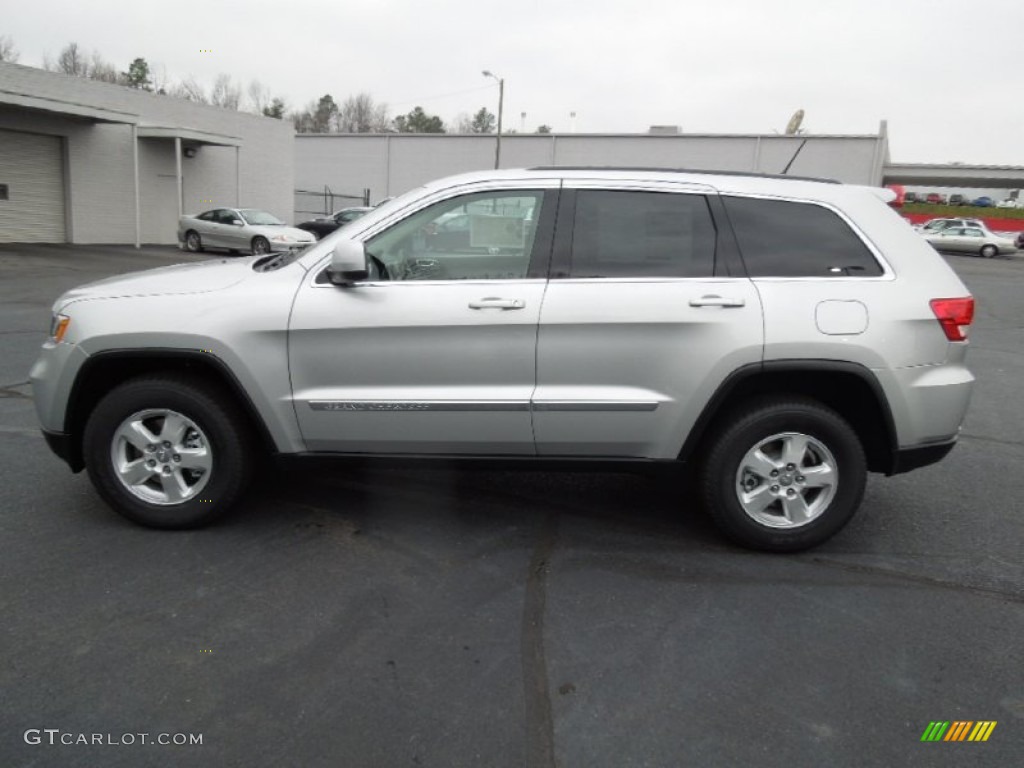 2013 Grand Cherokee Laredo - Bright Silver Metallic / Black photo #3