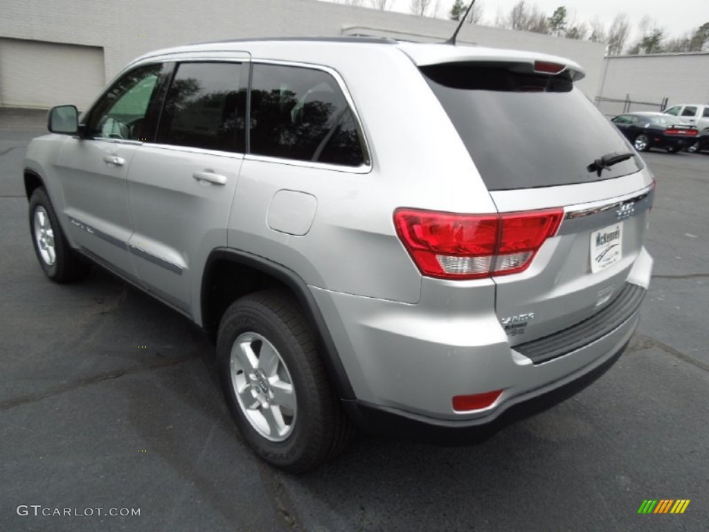 2013 Grand Cherokee Laredo - Bright Silver Metallic / Black photo #4