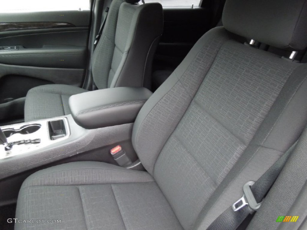 2013 Grand Cherokee Laredo - Bright Silver Metallic / Black photo #9