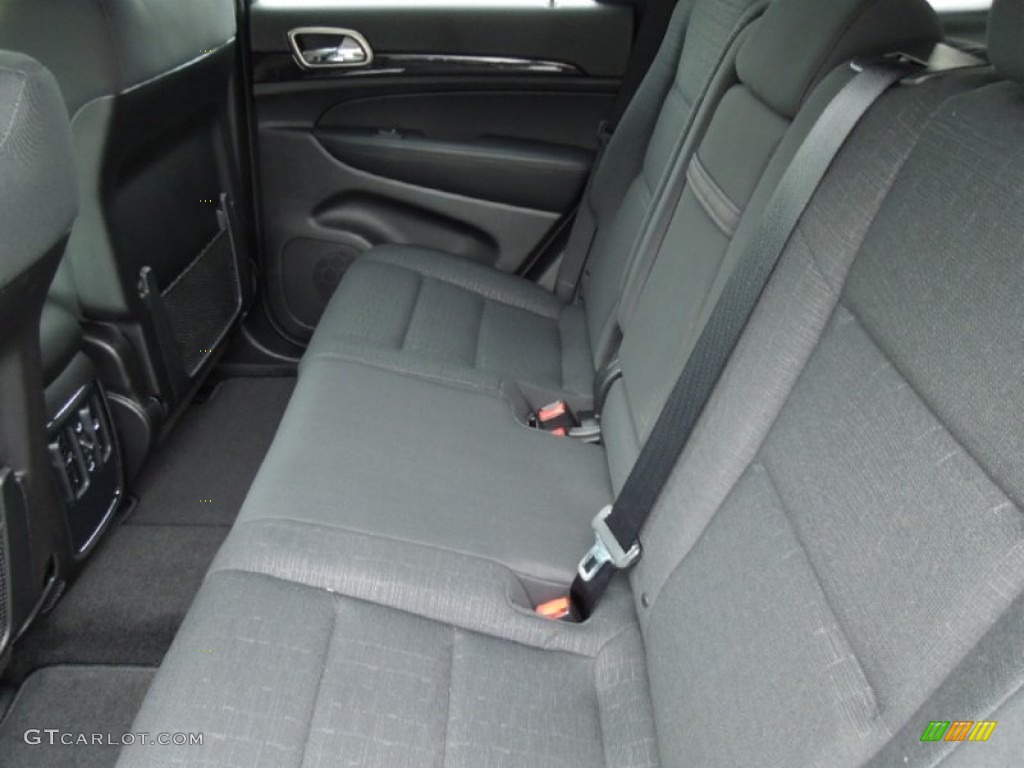 2013 Grand Cherokee Laredo - Bright Silver Metallic / Black photo #16