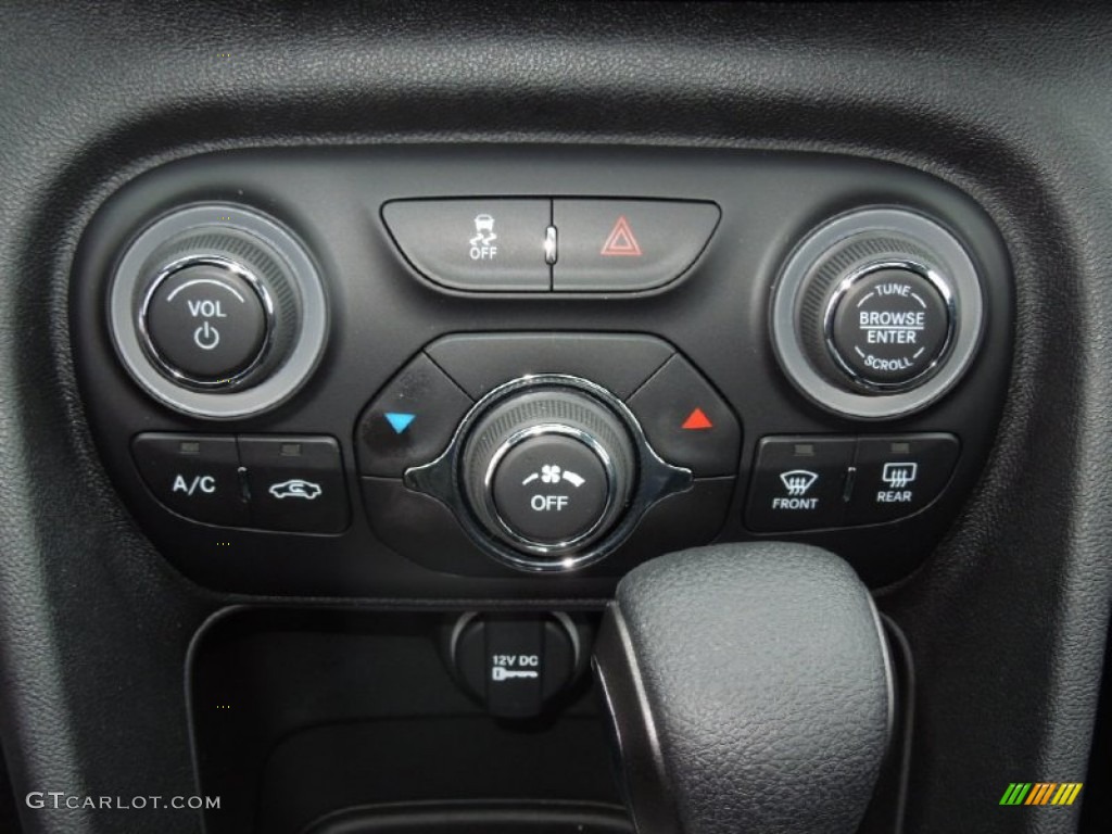 2013 Dodge Dart Limited Controls Photo #75520600