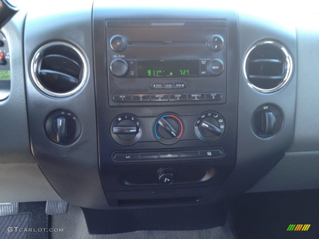 2005 F150 XLT SuperCab 4x4 - True Blue Metallic / Medium Flint/Dark Flint Grey photo #24