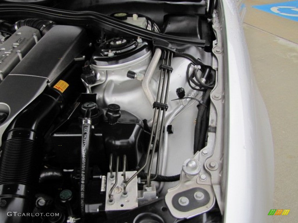2006 Mercedes-Benz S 55 AMG Sedan Engine Photos