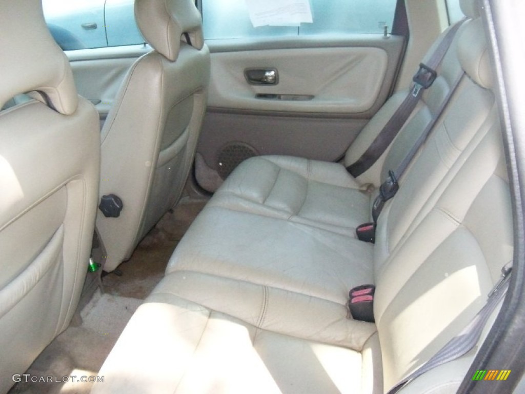 1998 V70 Turbo AWD - Silver Metallic / Black photo #4