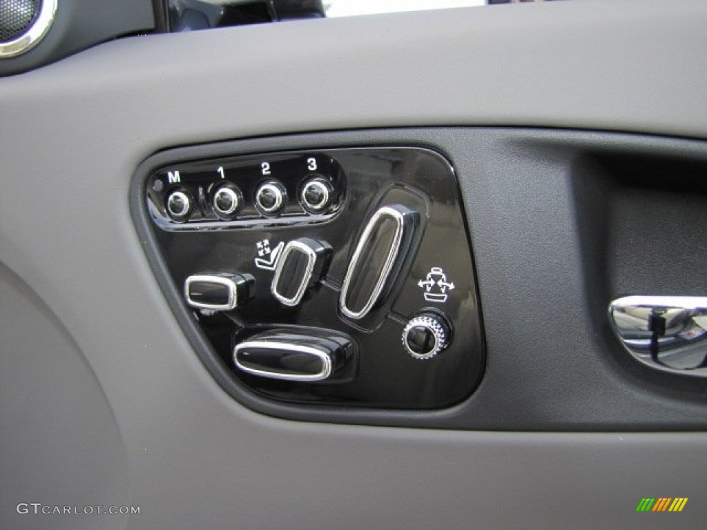 2012 Jaguar XK XK Convertible Controls Photo #75532187