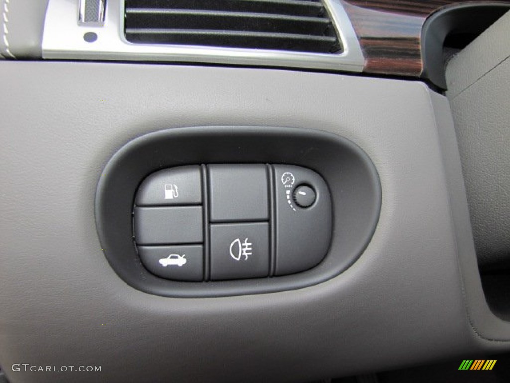 2012 Jaguar XK XK Convertible Controls Photo #75532224