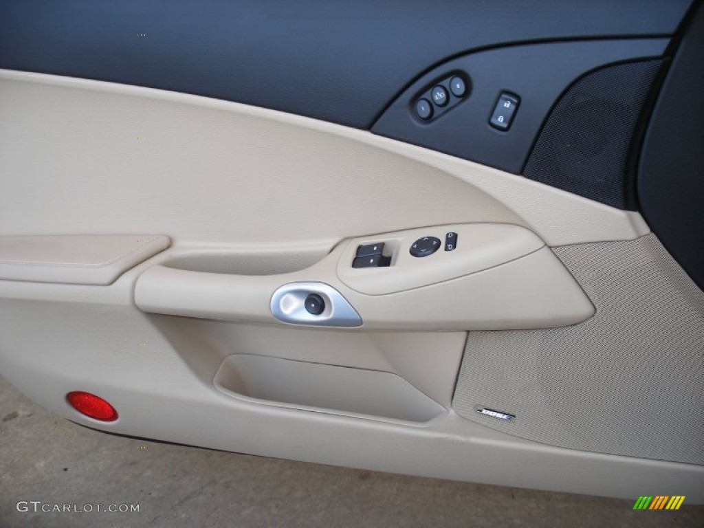 2012 Chevrolet Corvette Convertible Cashmere Door Panel Photo #75532407