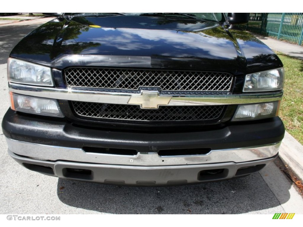 2004 Silverado 1500 LT Extended Cab 4x4 - Black / Dark Charcoal photo #16