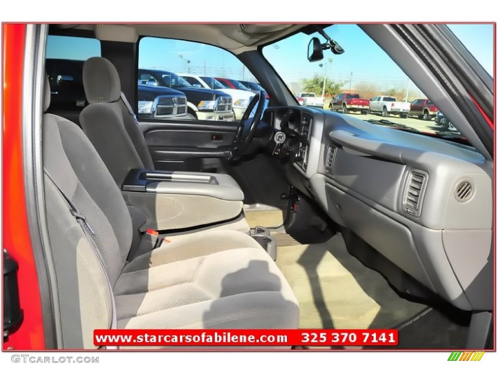 2004 Silverado 1500 LS Extended Cab - Victory Red / Dark Charcoal photo #24