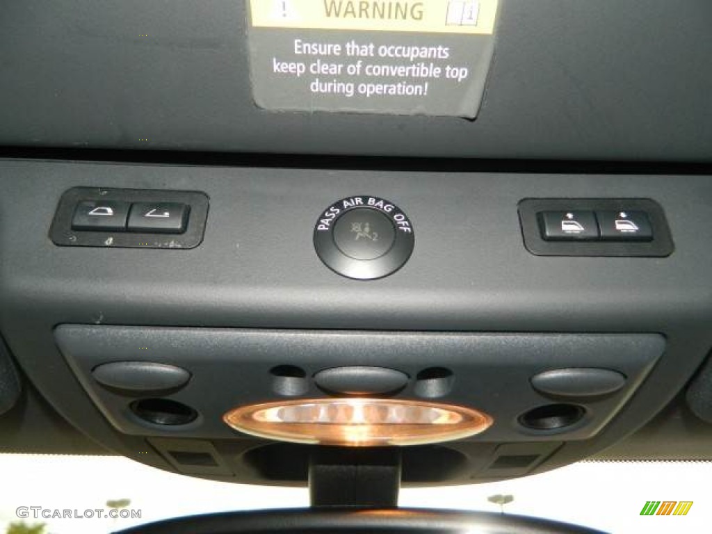 2006 Cooper Convertible - Chili Red / Black/Panther Black photo #25