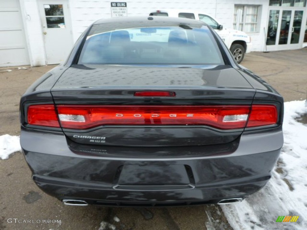 2013 Charger SXT Plus AWD - Granite Crystal / Black photo #4