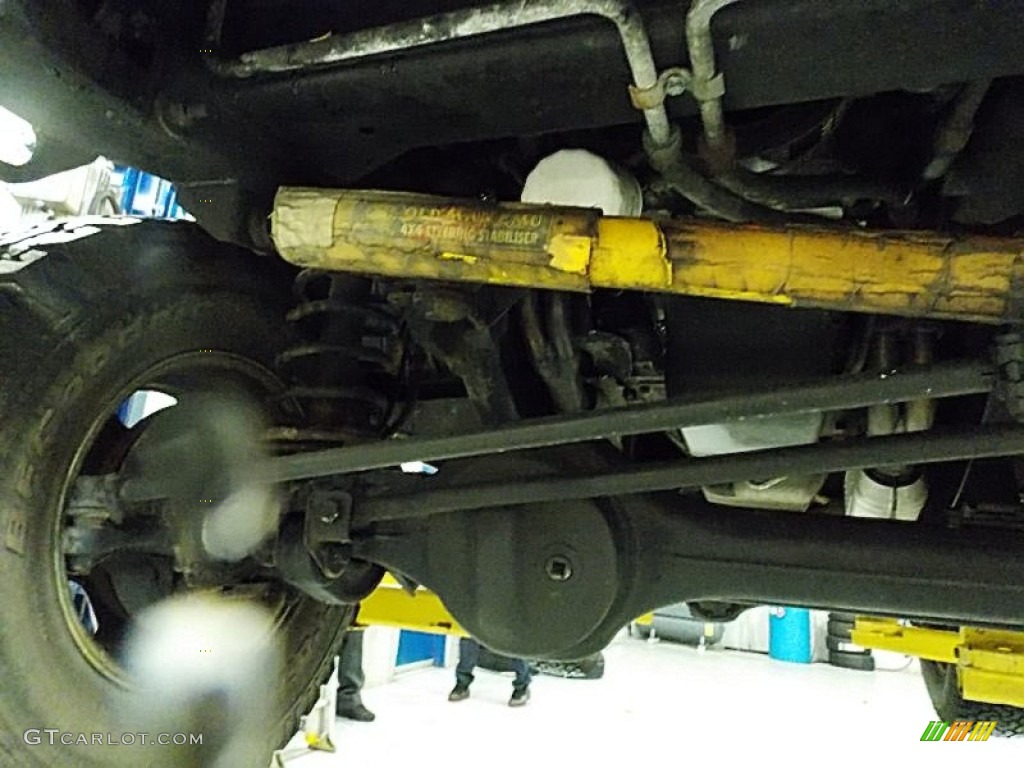 1997 Land Rover Defender 90 Soft Top Undercarriage Photo #75538643