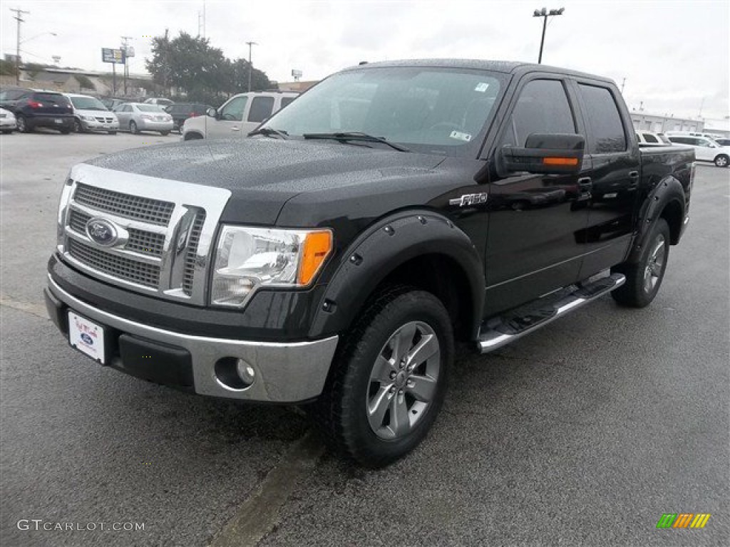 2010 F150 Lariat SuperCrew - Tuxedo Black / Black photo #6