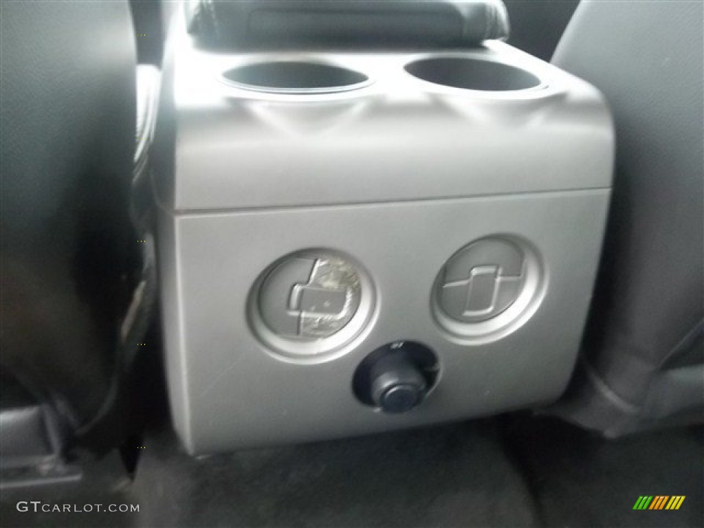 2010 F150 Lariat SuperCrew - Tuxedo Black / Black photo #9