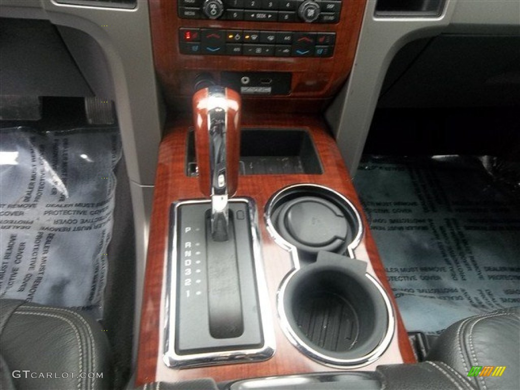 2010 F150 Lariat SuperCrew - Tuxedo Black / Black photo #14