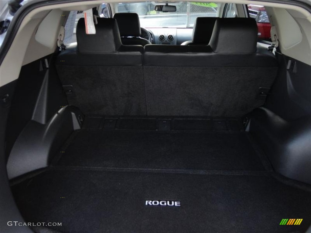 2011 Rogue SL - Silver Ice Metallic / Black photo #6