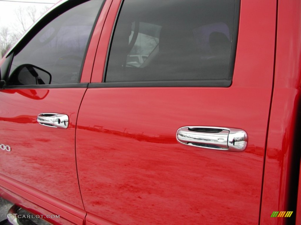 2006 Ram 1500 SLT Quad Cab 4x4 - Flame Red / Medium Slate Gray photo #29