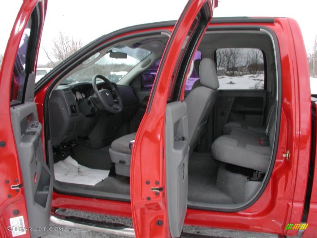2006 Ram 1500 SLT Quad Cab 4x4 - Flame Red / Medium Slate Gray photo #38