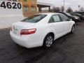 Super White - Camry LE Photo No. 7