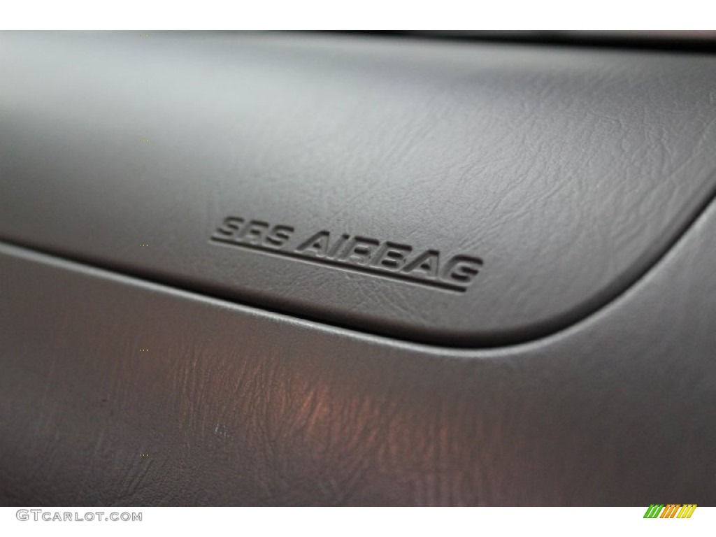2004 Sequoia Limited 4x4 - Imperial Jade Green Mica / Charcoal photo #49