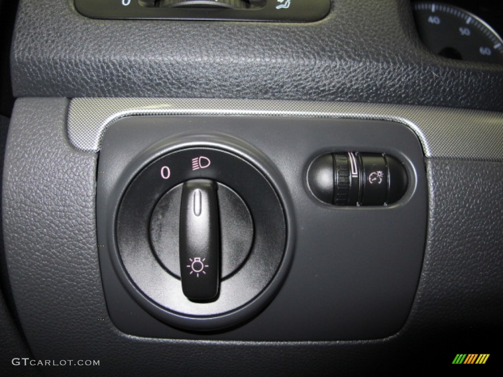 2009 Volkswagen Jetta SE SportWagen Controls Photo #75552140