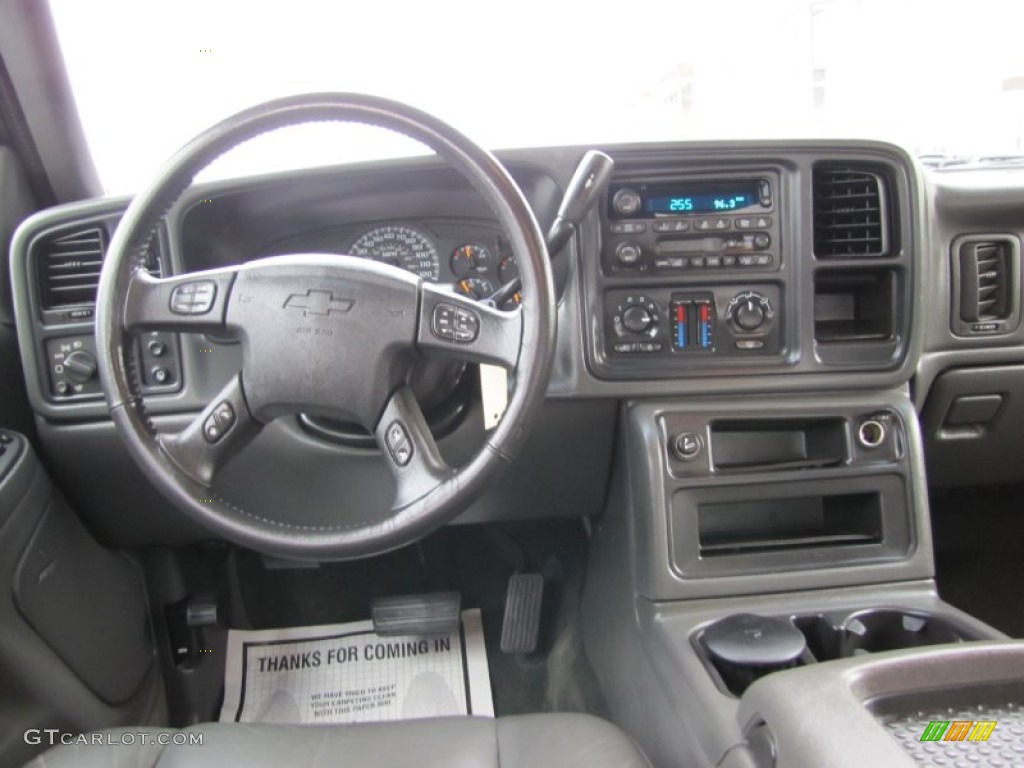 2005 Chevrolet Silverado 1500 Z71 Crew Cab 4x4 Dark Charcoal Dashboard Photo #75552228